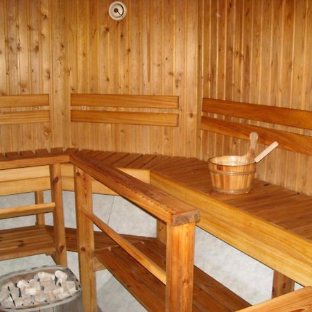Hotel Sea Front Raseborg Ngoại thất bức ảnh