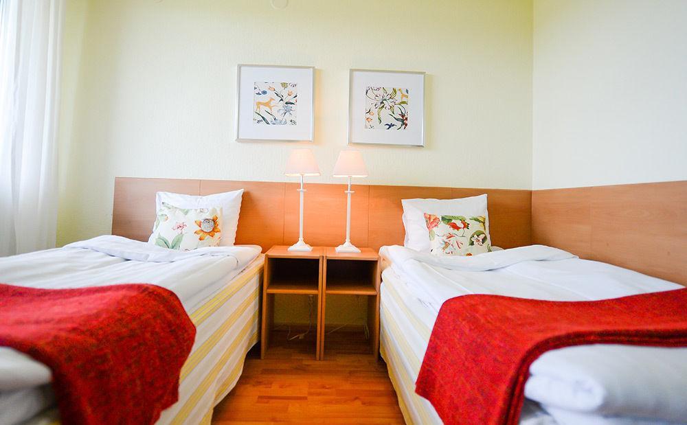 Hotel Sea Front Raseborg Ngoại thất bức ảnh