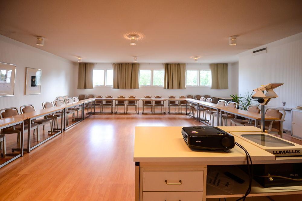 Hotel Sea Front Raseborg Ngoại thất bức ảnh